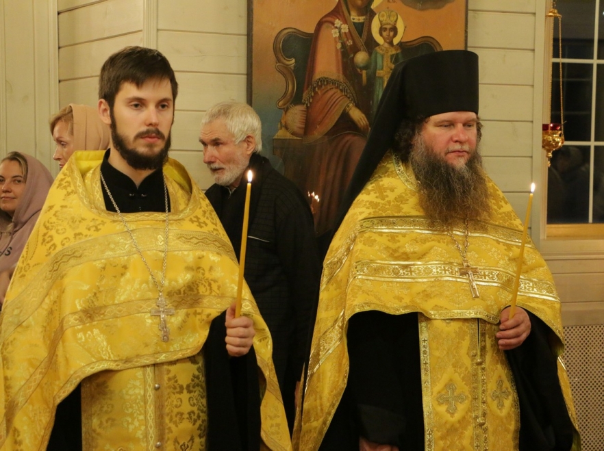 храм благовещения пресвятой богородицы в ульяновске. Смотреть фото храм благовещения пресвятой богородицы в ульяновске. Смотреть картинку храм благовещения пресвятой богородицы в ульяновске. Картинка про храм благовещения пресвятой богородицы в ульяновске. Фото храм благовещения пресвятой богородицы в ульяновске